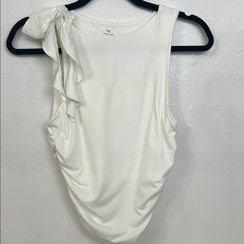 Live in the moment White Sleeveless Top with Bow Detail